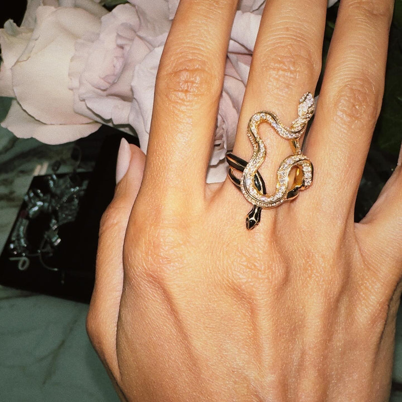 Black Opium Hayya Serpentine Ring I. With Pavé White Diamonds and Black Enamel
