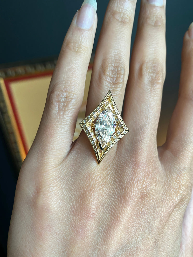 Palmyra Ring With Brilliant Marquise-Cut White Diamond In Platinum