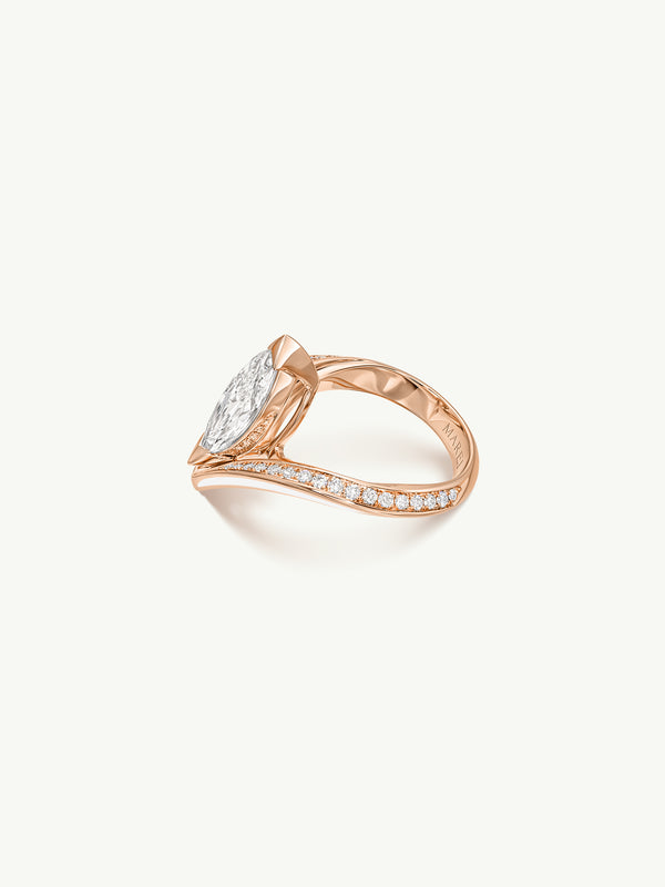 Yasmeen Ring with Brilliant Marquise-Cut White Diamond In 18-Karat Rose Gold With Enamel