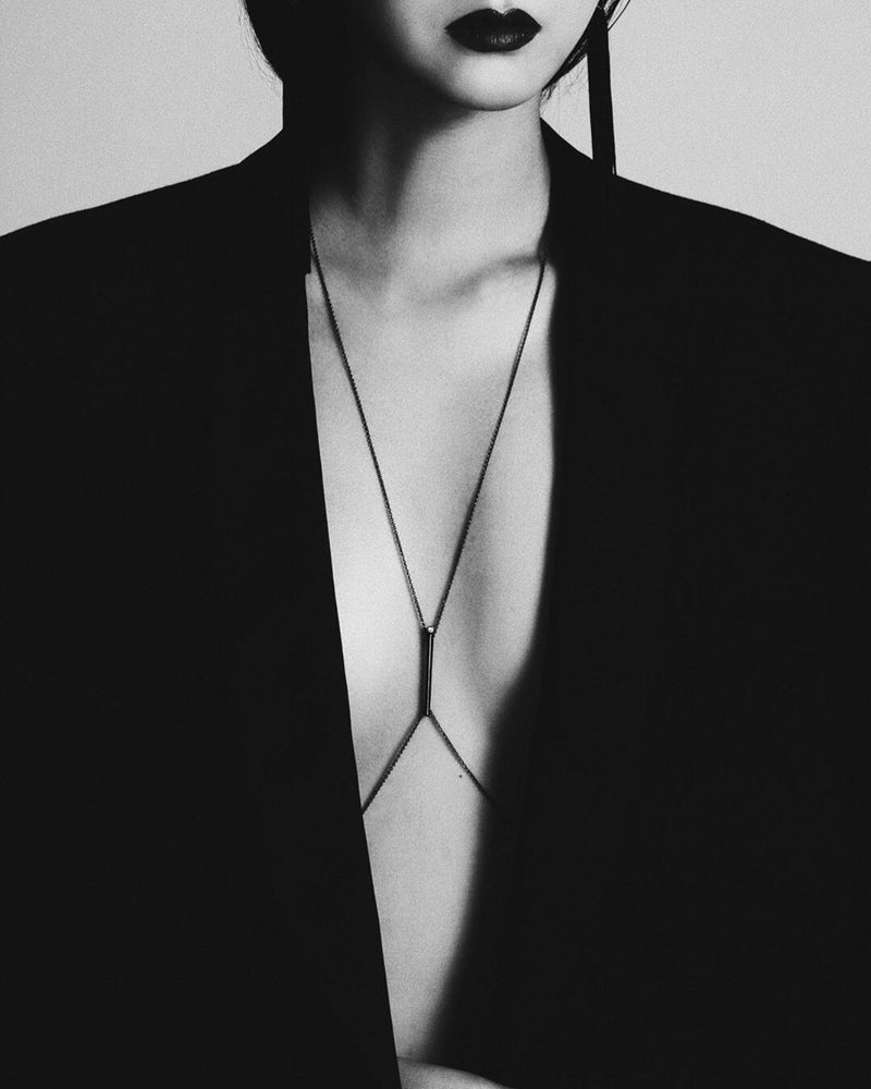 Aracelis Body Chain Necklace With Brilliant Pavè-Set Diamonds in 18K Blackened Gold