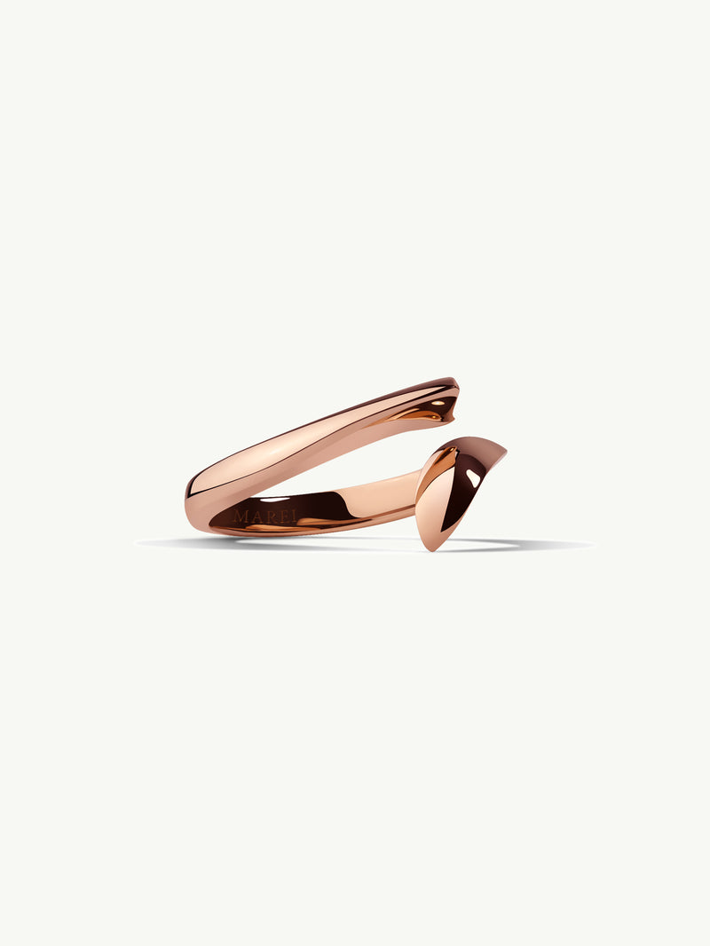 Pythia Serpentine Twist Ring In 18K Rose Gold